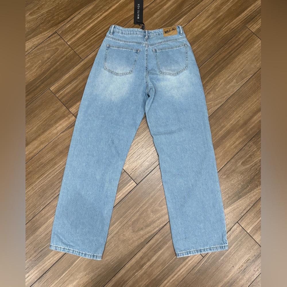 White Fox Boutique Denim Jeans - Picture 4 of 4